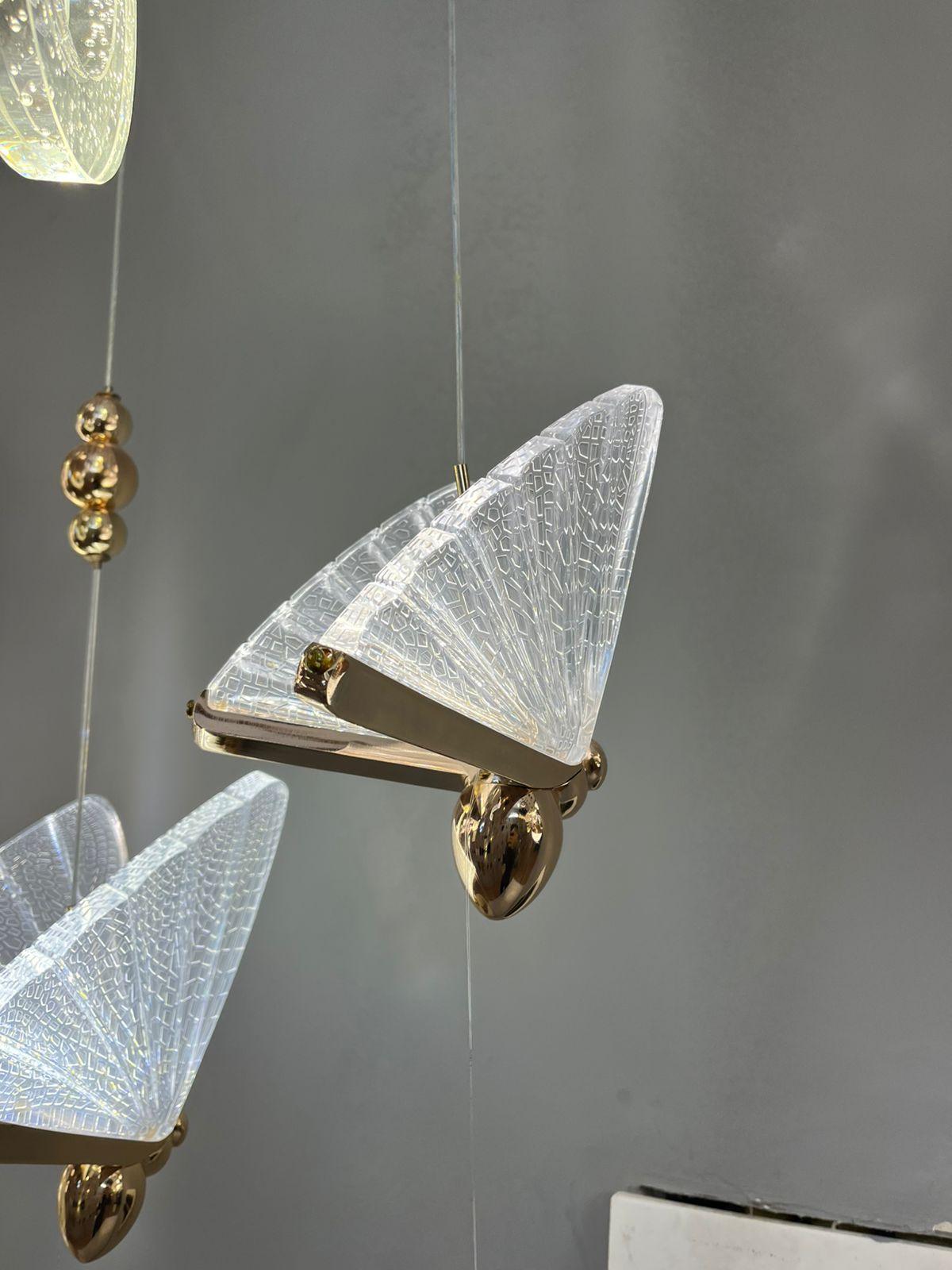 Pendente Borboleta Acrílico Cristal LED