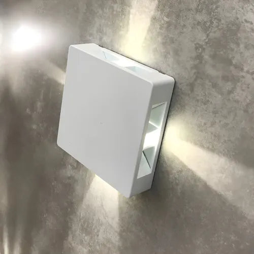 Arandela Balizador Led Ajustável Ip65 4 Fachos 6w 3000k