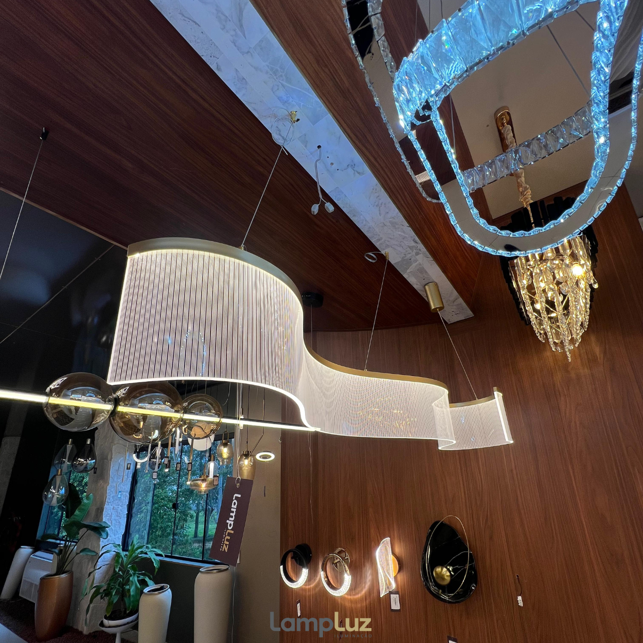 Pendente LED Sinuous 3000k 45w 150cm